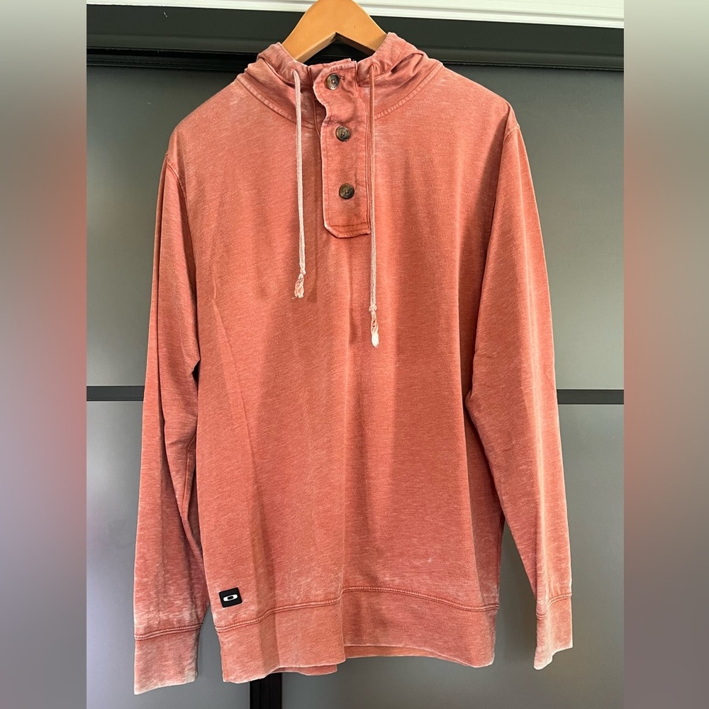 Large red oakley hoodie